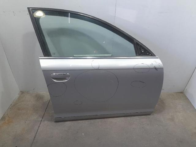 Drzwi przednie prawe 4F0831052F VAG