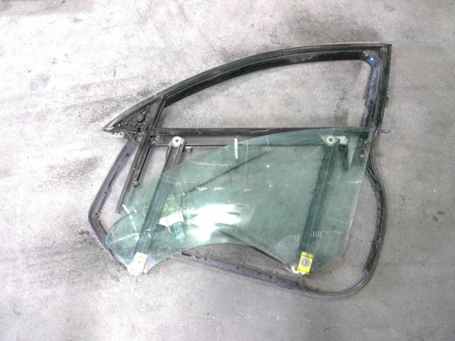 Mechanizm podnoszenia szyby drzwi przednich lewych 4F0837461A VAG