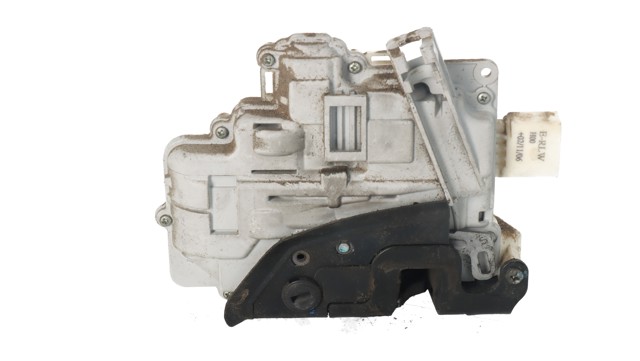 Zamek drzwi tylnych lewych 4F0839015 VAG