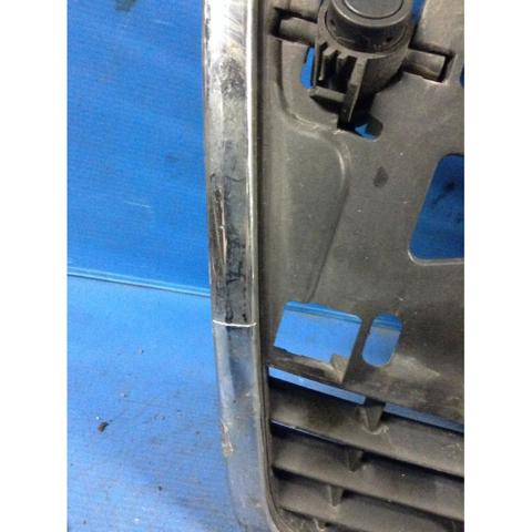 Atrapa chłodnicy Audi A6 4F2