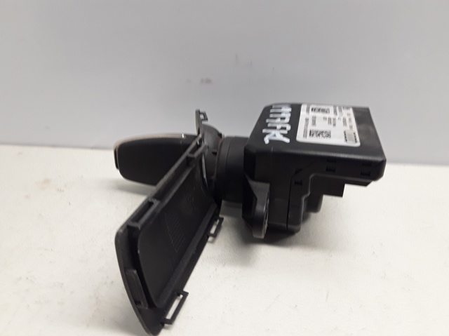 Stacyjka zapłonowa Audi A6 4F2