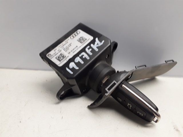 Stacyjka zapłonowa Audi A6 4F2