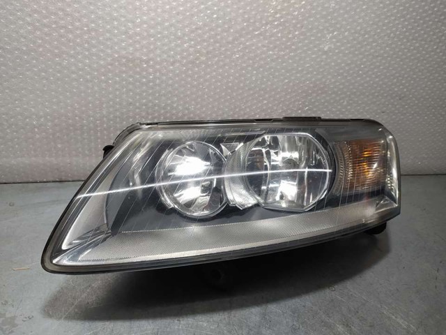 Reflektor lewy 4F0941003EA VAG