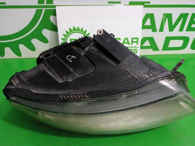 Reflektor prawy 4F0941004A VAG