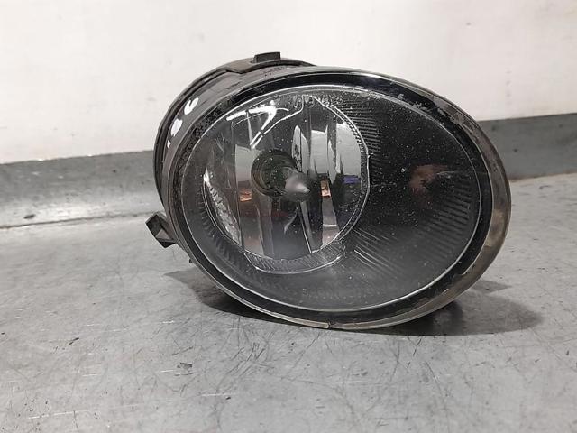 Lampa przeciwmgielna lewa 4F0941699 VAG