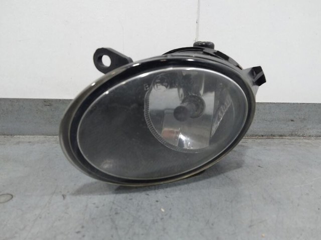 Lampa przeciwmgielna lewa 4F0941699 VAG
