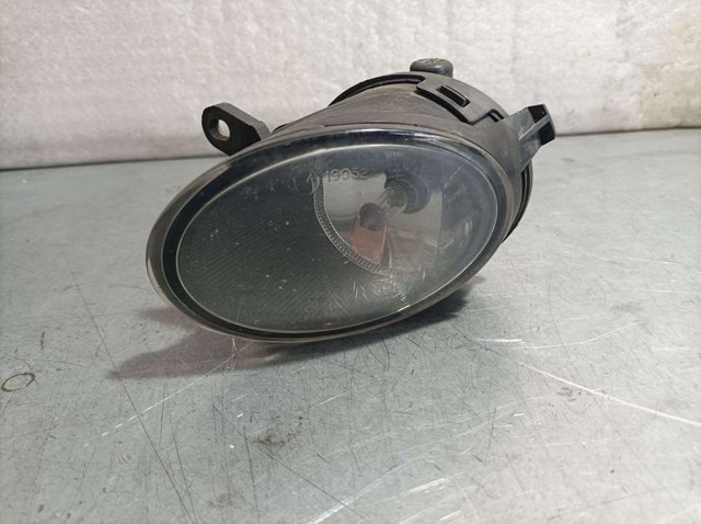Lampa przeciwmgielna lewa 4F0941699 VAG
