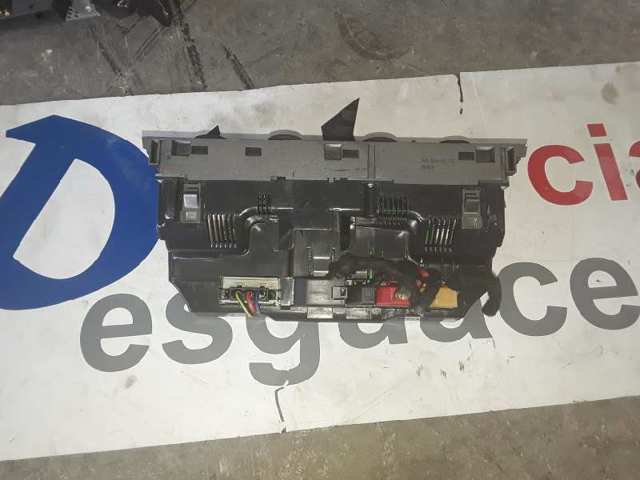 Sterownik trybów ogrzewania/klimatyzacji Audi A6 4F5