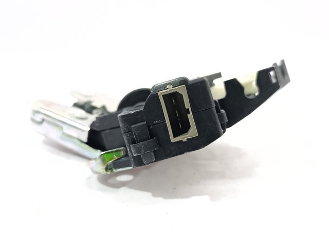 Zamek klapy bagażnika (3/5 drzwi tylnych) 4F5827505 VAG