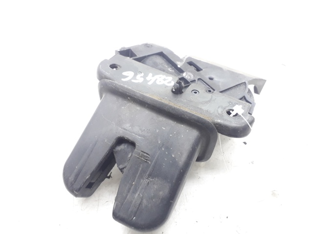 Zamek klapy Audi A5