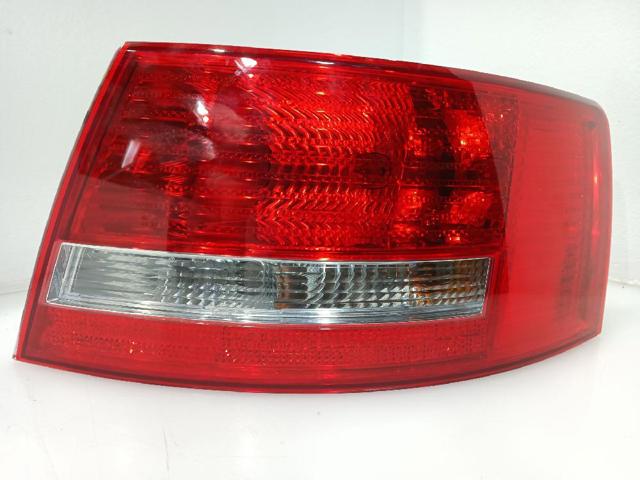 Lampa zespolona tylna prawa zewnętrzna 4F5945096L VAG