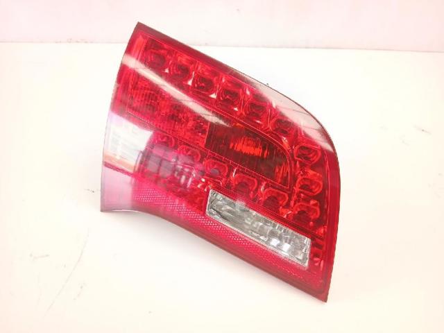 Lampa zespolona tylna lewa wewnętrzna 4F9945093A VAG