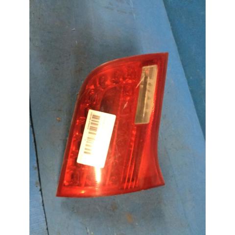 Lampa zespolona tylna lewa wewnętrzna 4F9945093A VAG