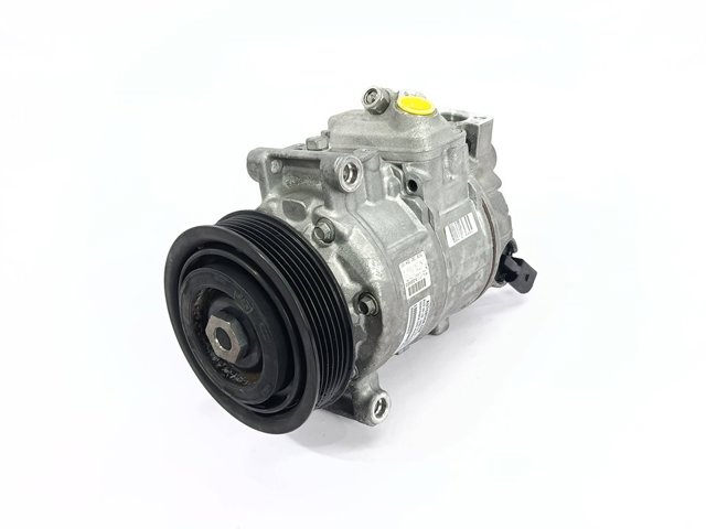 Sprężarka klimatyzacji 4G0260805D VAG