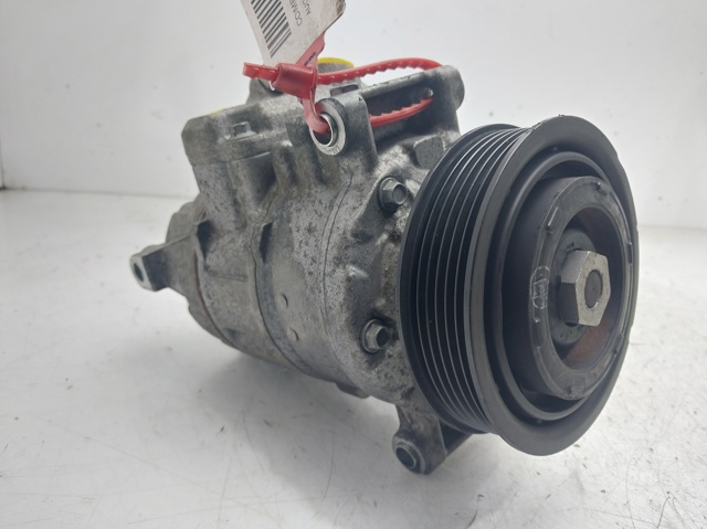 Sprężarka klimatyzacji 4G0260805D VAG