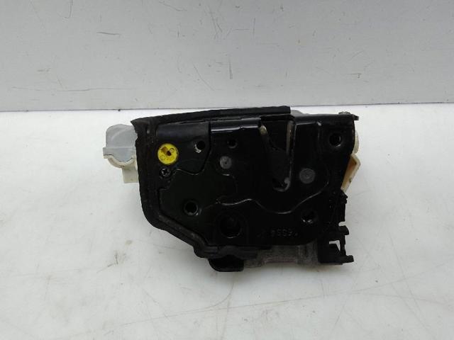 Zamek drzwi tylnych lewych 4G0839015 VAG