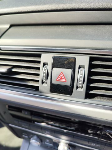 Przycisk włączania światła awaryjnego 4G0941509 VAG