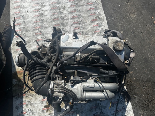 Silnik w komplecie Mitsubishi Lancer 9 CSW