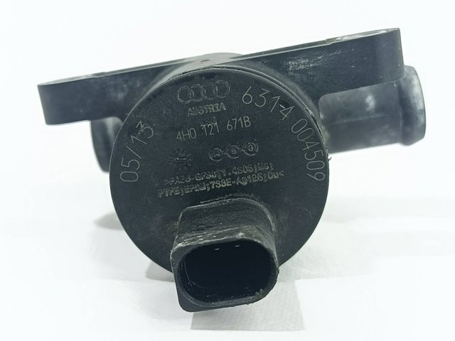 4H0121671B VAG