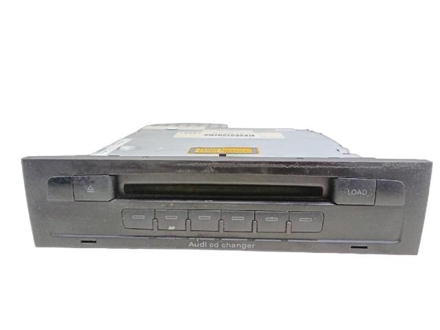 Kupić Radioodtwarzacz (radio AM/FM) Audi Q7  4LB w dobrej cenie