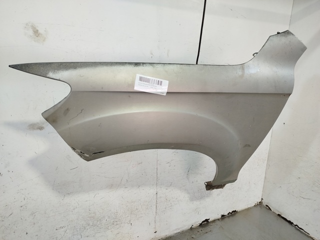 Błotnik przedni lewy 4L0821101 VAG