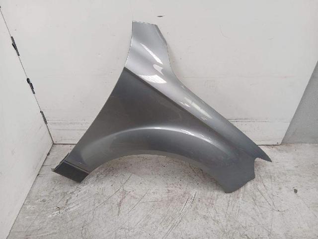 Błotnik przedni prawy 4L0821102 VAG
