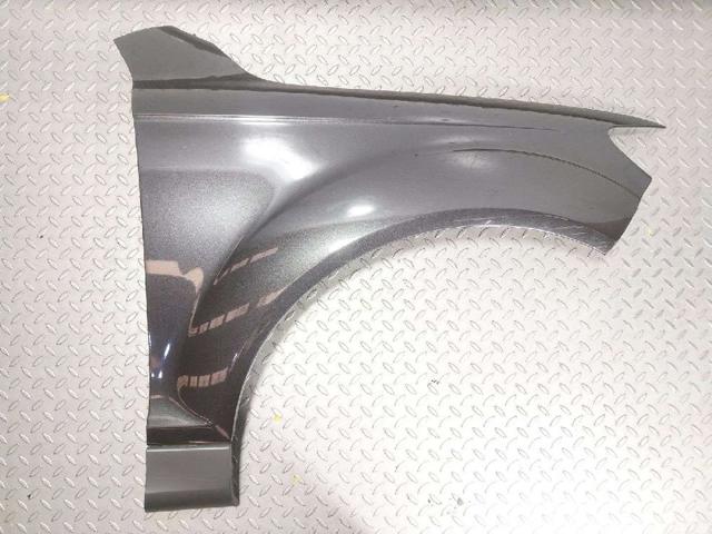 Błotnik przedni prawy 4L0821102 VAG