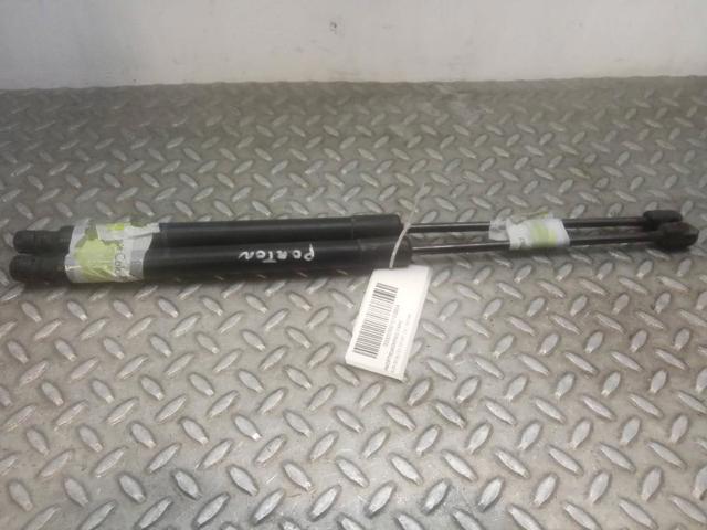 Amortyzator maski 4L0823359 VAG