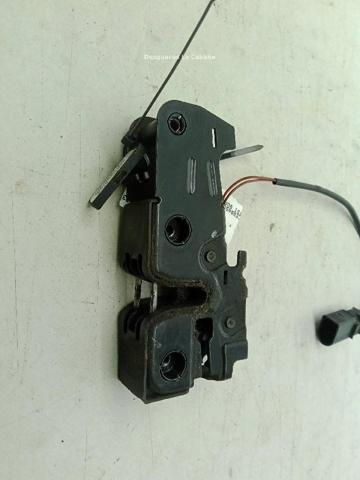 Zamek maski 4L0823509B VAG