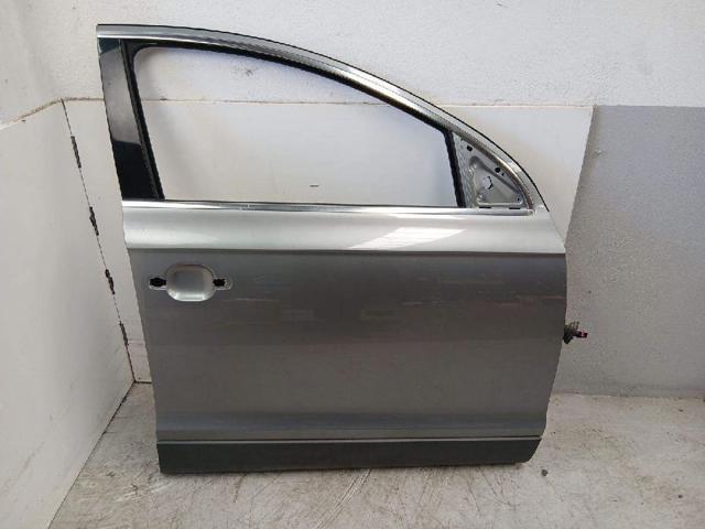 Drzwi przednie prawe 4L0831052A VAG