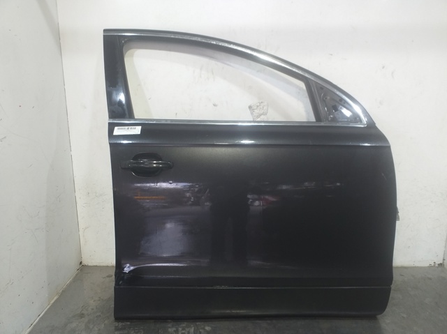Drzwi przednie prawe 4L0831052A VAG