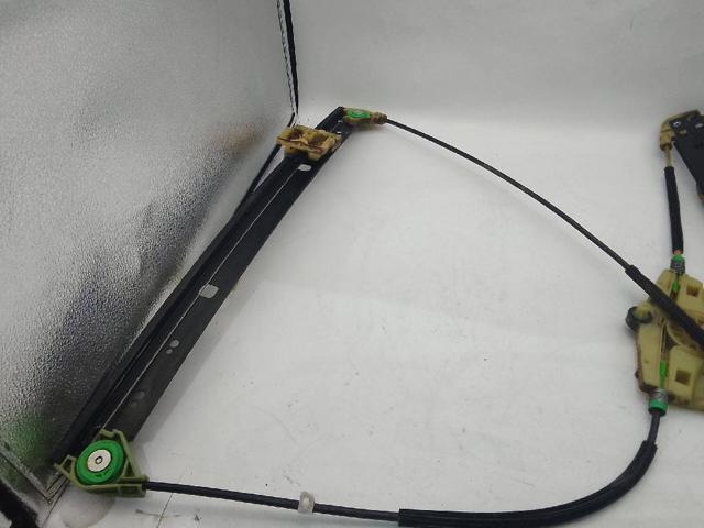Mechanizm podnoszenia szyby drzwi przednich lewych 4L0837461A VAG