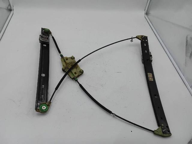 Mechanizm podnoszenia szyby drzwi przednich lewych 4L0837461A VAG