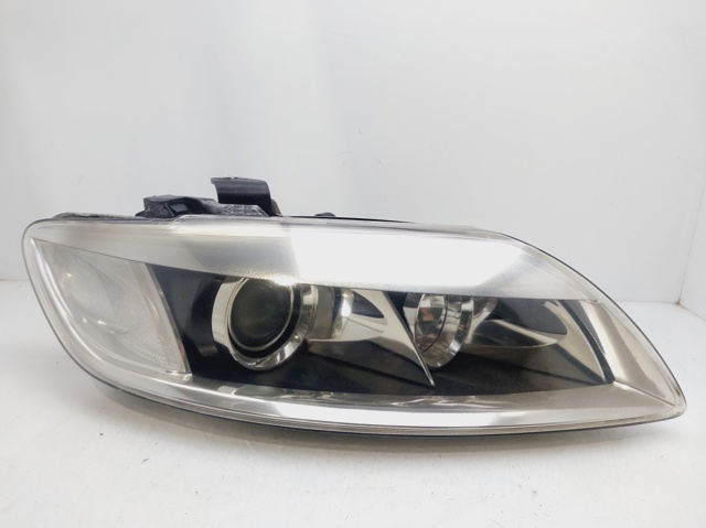 Reflektor prawy 4L0941004A VAG