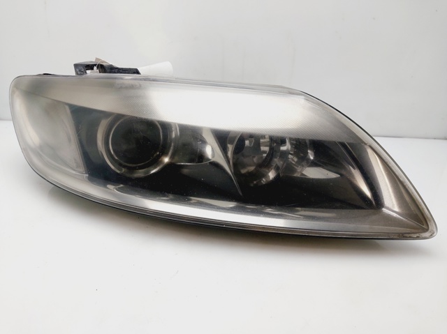 Reflektor prawy 4L0941004A VAG