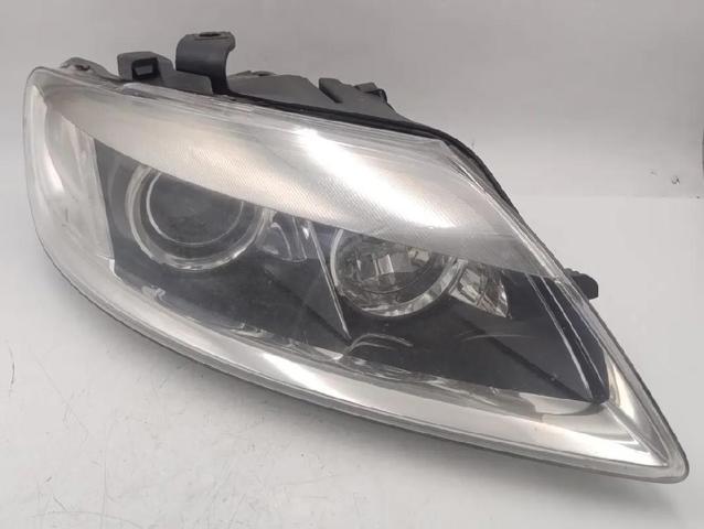 Reflektor prawy 4L0941030A VAG