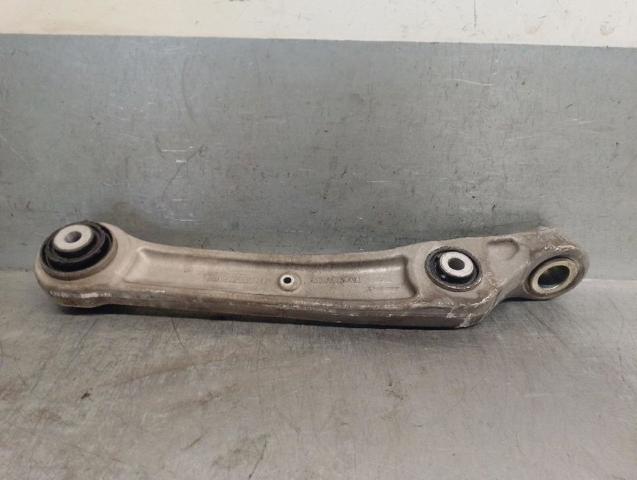 Wahacz zawieszenia przedniego dolny prawy 4M0407156E VAG