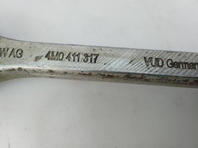 Łącznik stabilizatora przedniego 4M0411317 VAG