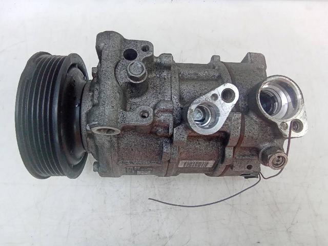 Sprężarka klimatyzacji 4M0816803 VAG