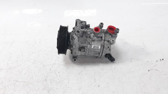 Sprężarka klimatyzacji 4M0816803 VAG