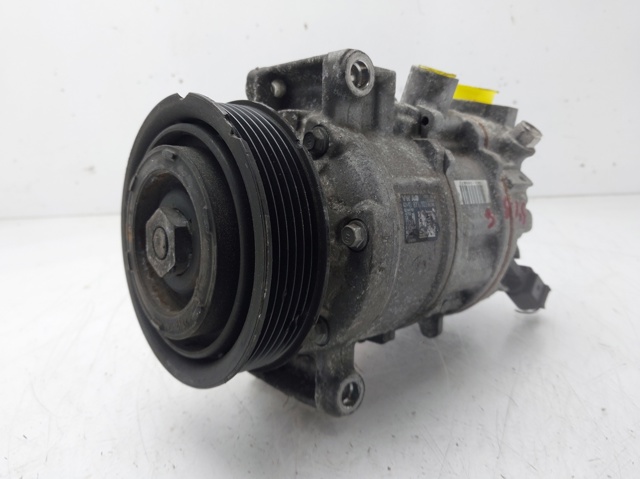 Sprężarka klimatyzacji 4M0816803 VAG