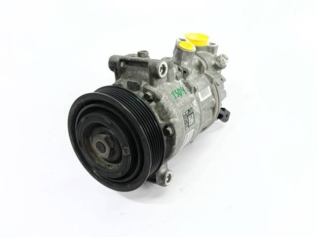 Sprężarka klimatyzacji 4M0816803 VAG