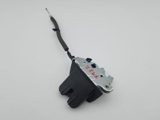 Zamek klapy bagażnika (3/5 drzwi tylnych) 4M0827506D VAG