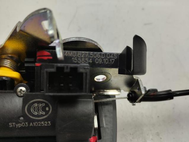 Zamek klapy bagażnika (3/5 drzwi tylnych) 4M0827506D VAG
