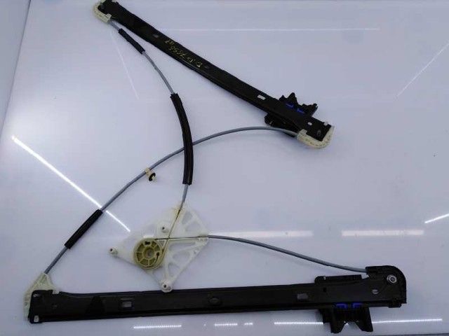 Kupić Mechanizm podnoszenia szyby drzwi przednich prawych Audi Q7  4MB, 4MG, 4MQ w dobrej cenie