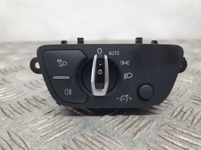 4M0941531AA VAG