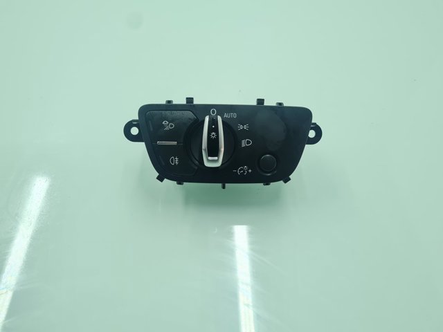 4M0941531AA VAG
