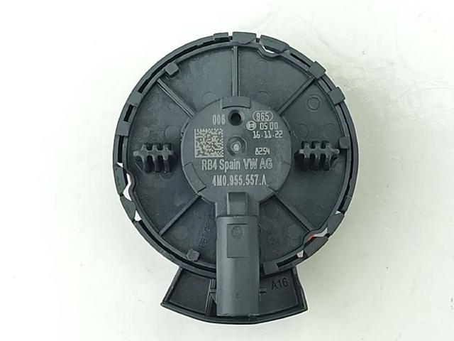 4M0955557A VAG