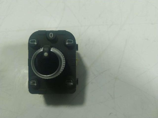 4M0959565Q VAG