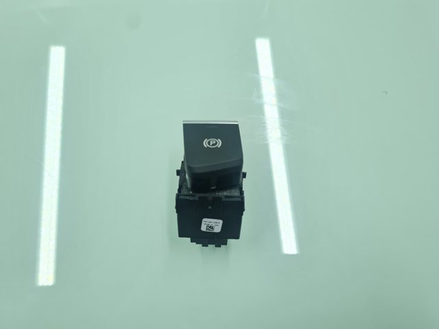 Przycisk elektromechanicznego hamulca postojowego (ręcznego) 4M1927225A VAG